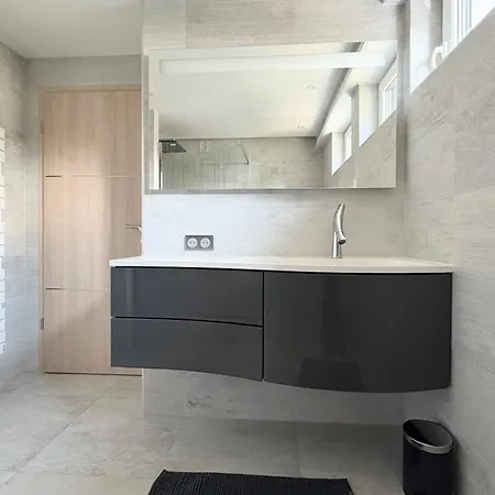 Feriehus La Houblonniere Alsatian Charm And Comfort Niederhausbergen